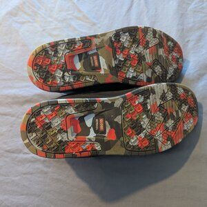 Men's Globe Sabrent size 13 Skate Shoes